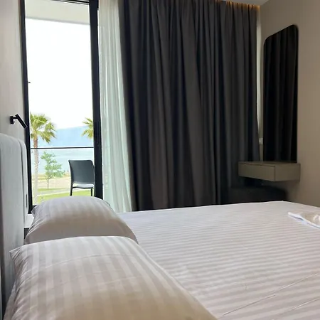 Blu בית הארחה Vlorë